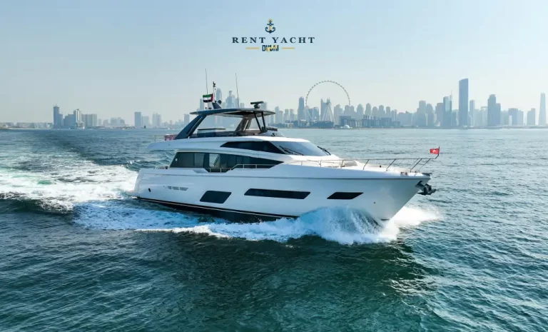 Rent Yacht Ferretti 78 FT