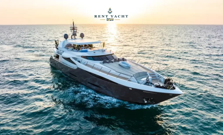 rent yacht tatti 108 FT